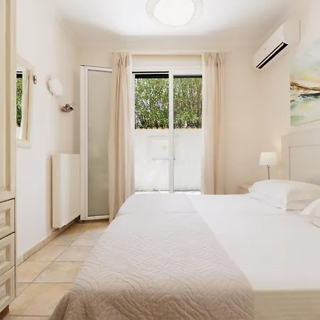 Beachfront Victoras - With Private * Sidari (Corfu)