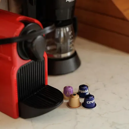 Beachfront Victoras - With Private Willa