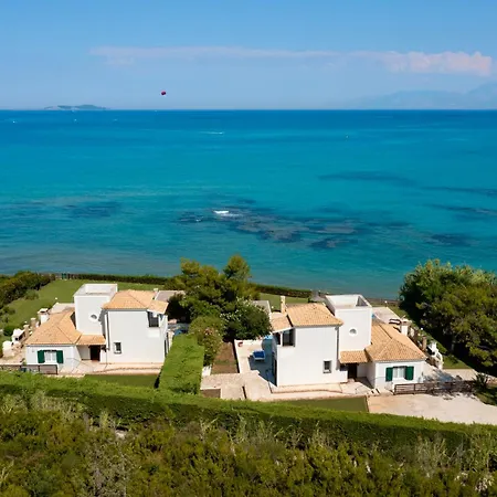 Beachfront Victoras - With Private