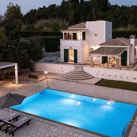 Beachfront Victoras - With Private * Sidari (Corfu)