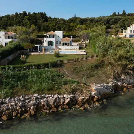 Beachfront Victoras - With Private Sidari (Corfu)