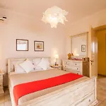 Villa Beachfront Victoras - With Private